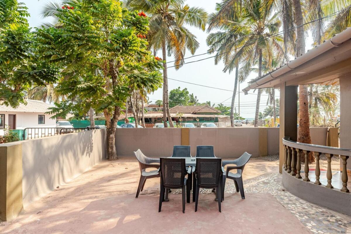 Valerys Nest Bogmalo - Private Villa Near The Beach And Dabolim Airport Exterior foto